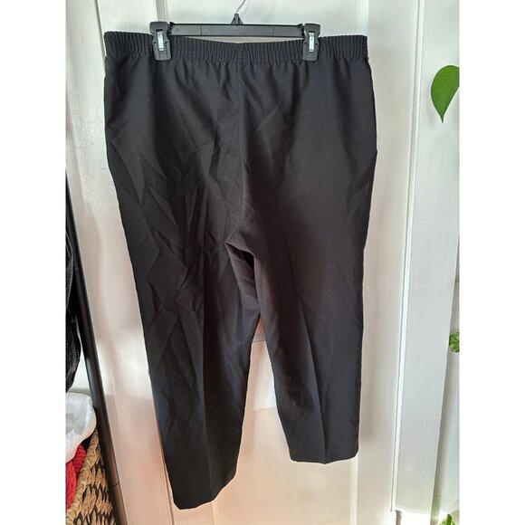 Ship n Shore Petite Women’s size 14 black pants - Picture 7 of 7